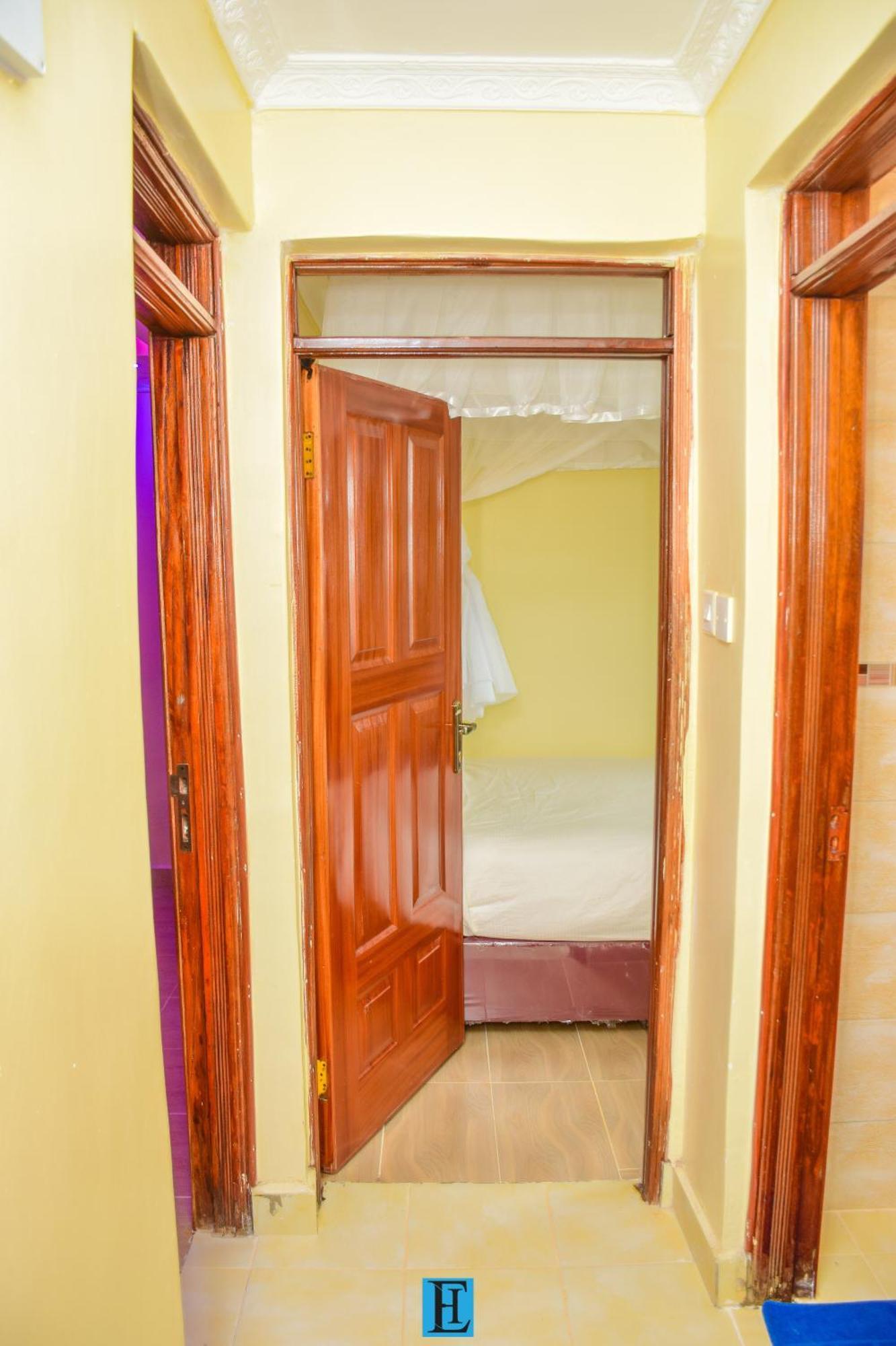 Ebisa Hotel Limited Marsabit Exteriör bild